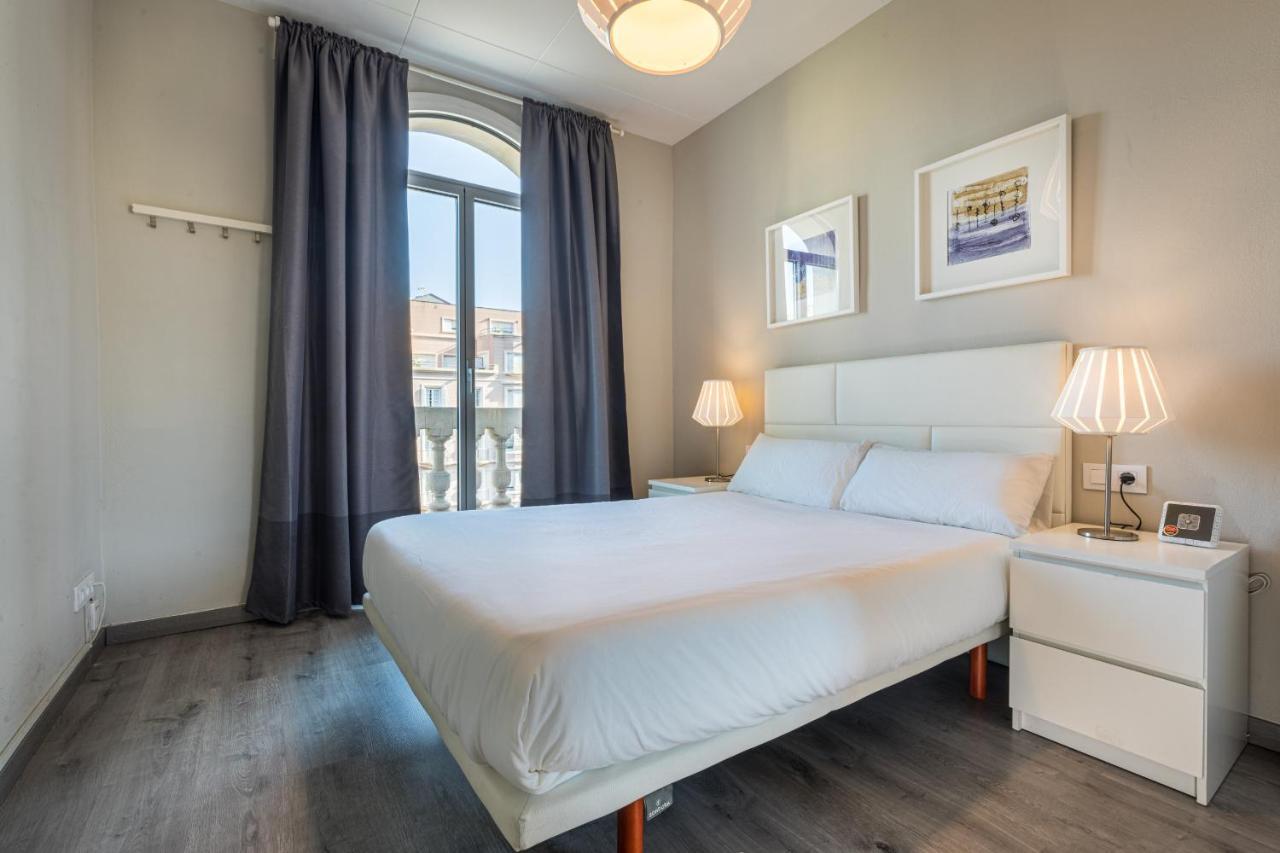 51par1011 In Parallel Appartement Barcelona