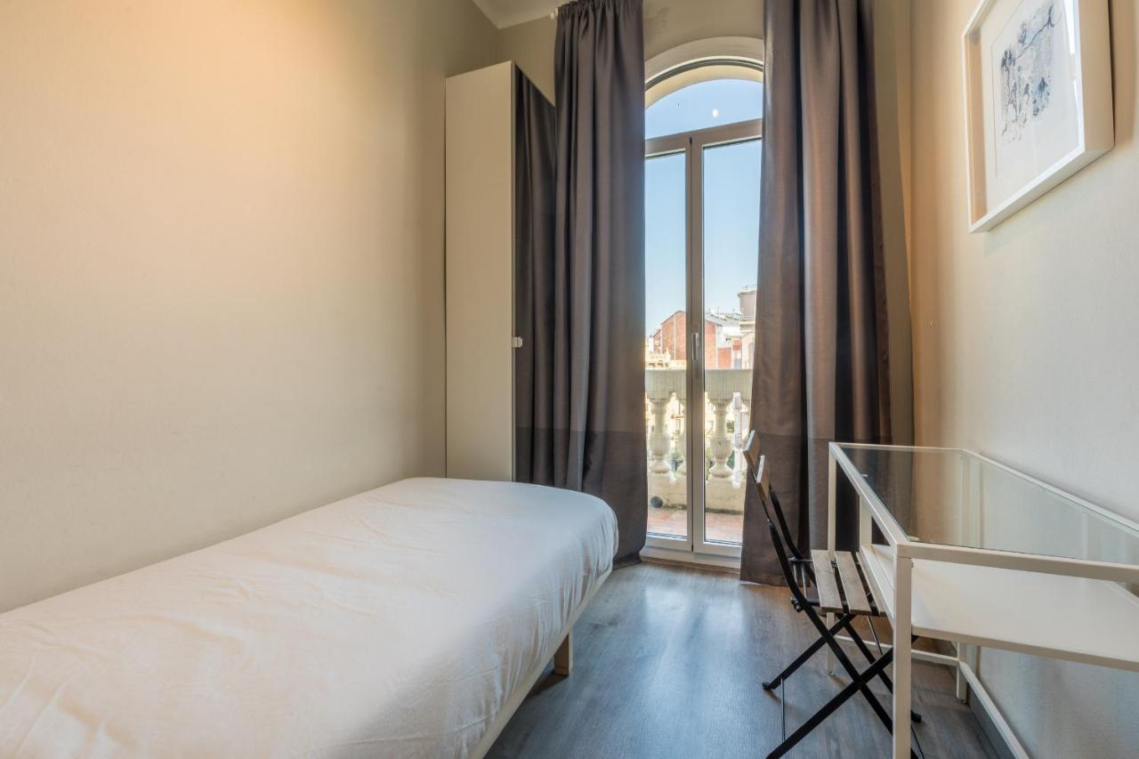 51par1011 In Parallel Appartement Barcelona